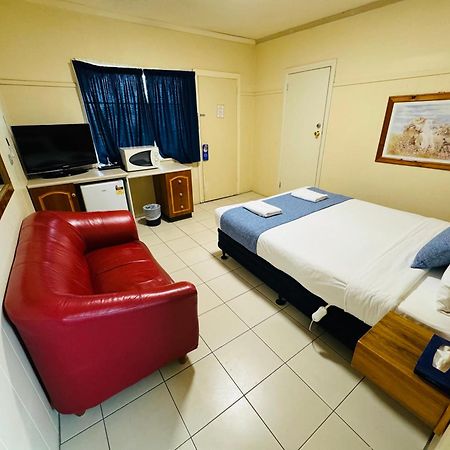Ardeanal Motel West Wyalong Extérieur photo